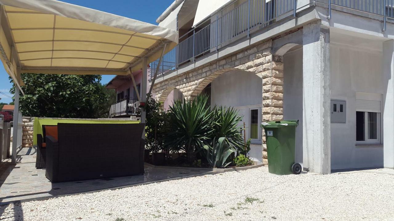 Apartmani Lamani Bibinje Exteriér fotografie